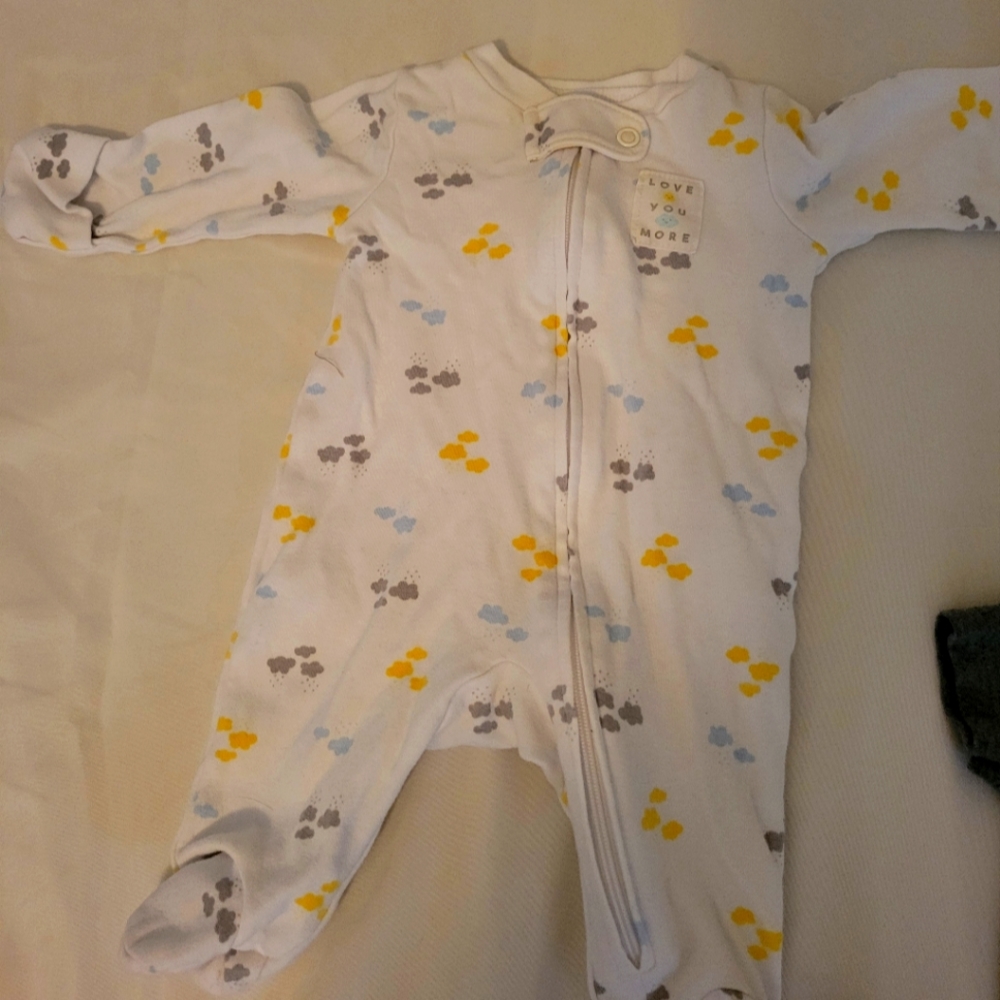 Unisex baby onsie